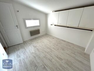  Appartement à louer 2 pièces 28 m²