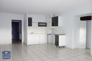  Appartement à louer 3 pièces 63 m²