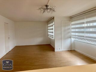  Appartement à louer 5 pièces 97 m² Le mans