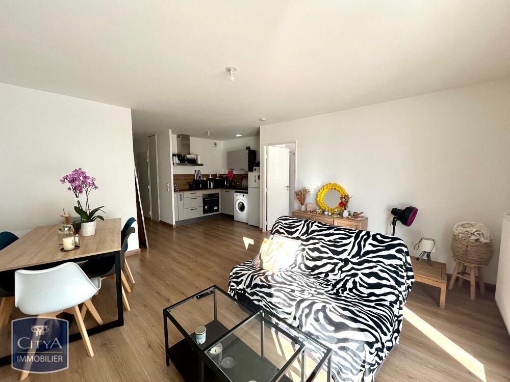 location Appartement - 2 pièce(s) - 50 m² Bourg-en-Bresse (01000)