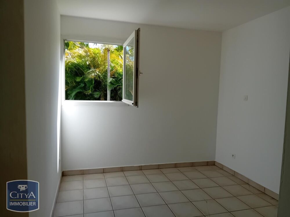 location Appartement - 3 pièce(s) - 80 m² Le Tampon (97430)