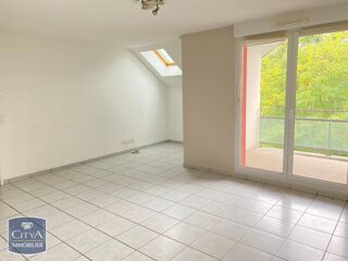  Appartement à louer 2 pièces 52 m²