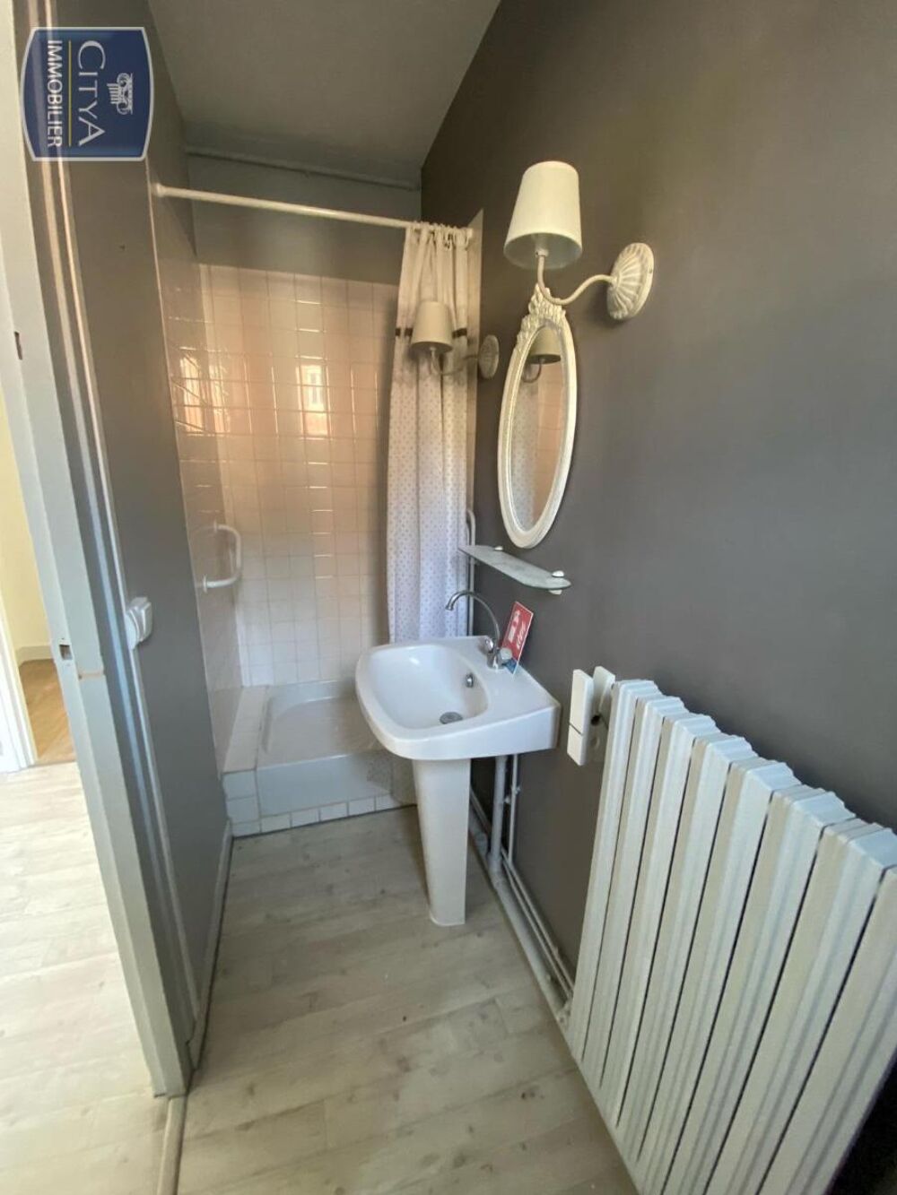 location Appartement - 2 pièce(s) - 43 m² Beauvais (60000)