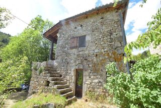  Maison  vendre 7 pices 211 m