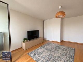  Appartement à louer 2 pièces 44 m²