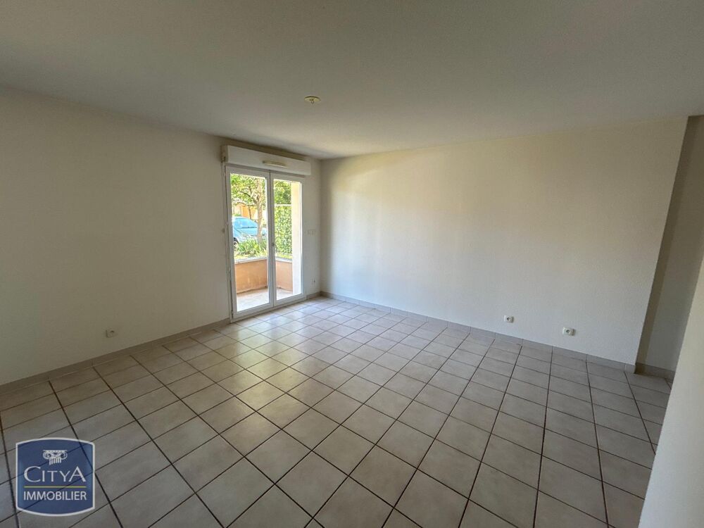 À LOUER : Appartement T2 à Graulhet, situé dans une rési....