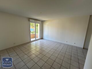  Appartement à louer 2 pièces 46 m²