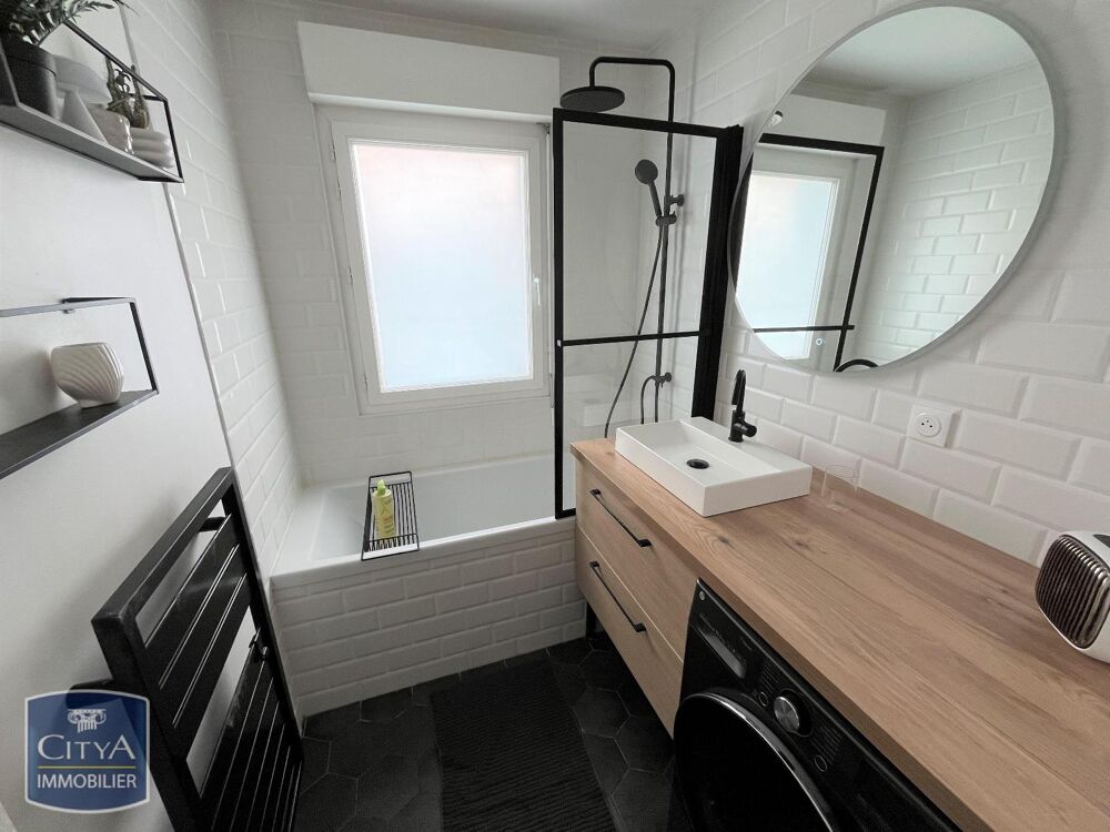 location Appartement - 2 pièce(s) - 50 m² Lille (59000)