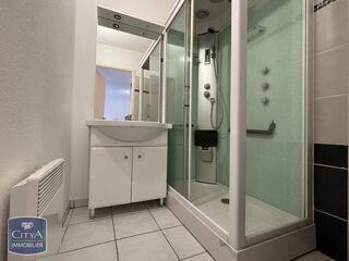  Appartement à louer 2 pièces 42 m²