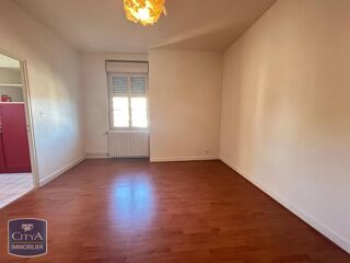  Appartement à louer 2 pièces 35 m²