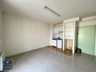  Appartement à louer 2 pièces 31 m²