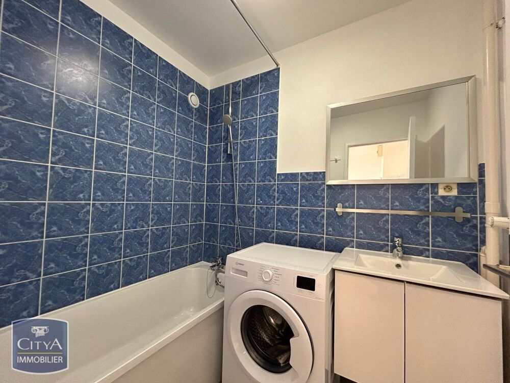 À LOUER : Appartement T1 situé à La Madeleine. Ce bien i....