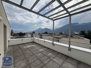  Appartement à louer 2 pièces 47 m²