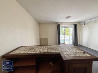 Appartement à louer 1 pièce 28 m²