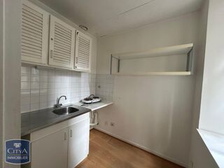  Appartement à louer 1 pièce 27 m²