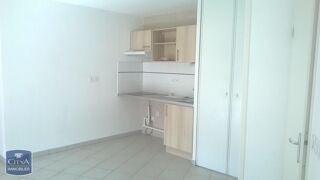  Appartement à louer 3 pièces 52 m²