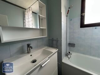  Appartement à louer 1 pièce 31 m²
