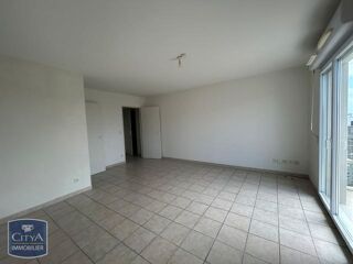  Appartement à louer 2 pièces 45 m²