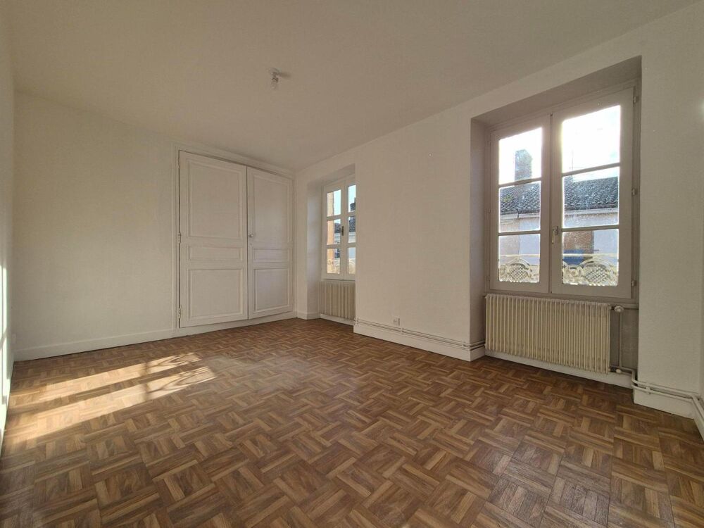 Nous vous proposons à la location un Appartement T2 idéa....