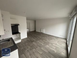  Appartement à louer 4 pièces 78 m²
