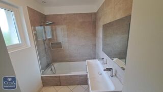  Maison à louer 4 pièces 124 m²