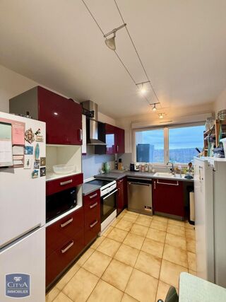  Appartement à louer 3 pièces 67 m²