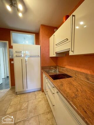  Appartement à louer 2 pièces 38 m²