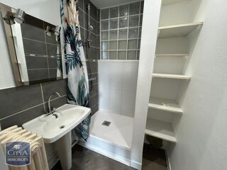  Appartement à louer 2 pièces 52 m²