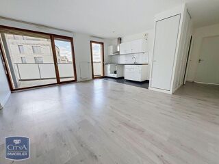  Appartement à louer 4 pièces 73 m²