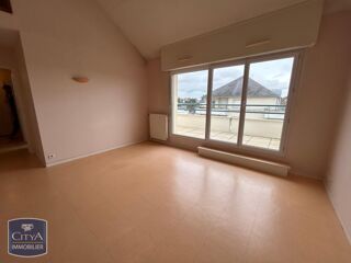  Appartement à louer 3 pièces 65 m²