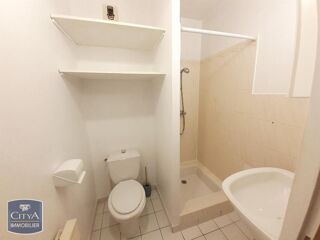  Appartement à louer 1 pièce 23 m²