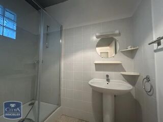  Maison à louer 4 pièces 109 m²
