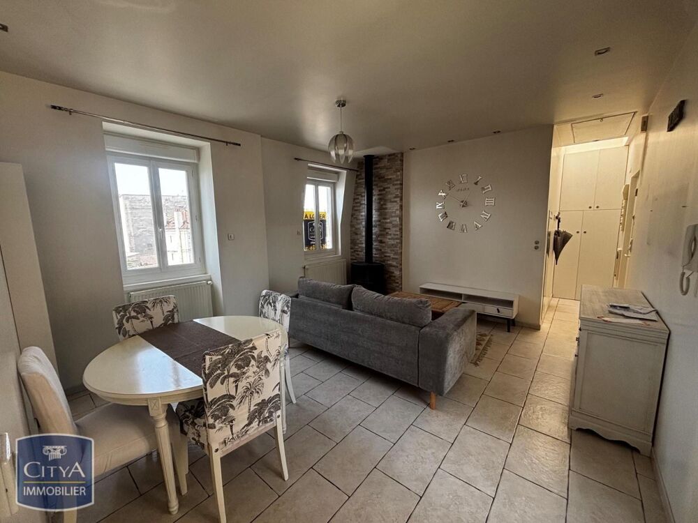 À LOUER : Appartement T3 à Corbeil Essonnes, situé dans ....