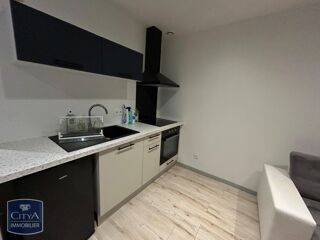  Appartement à louer 2 pièces 33 m²