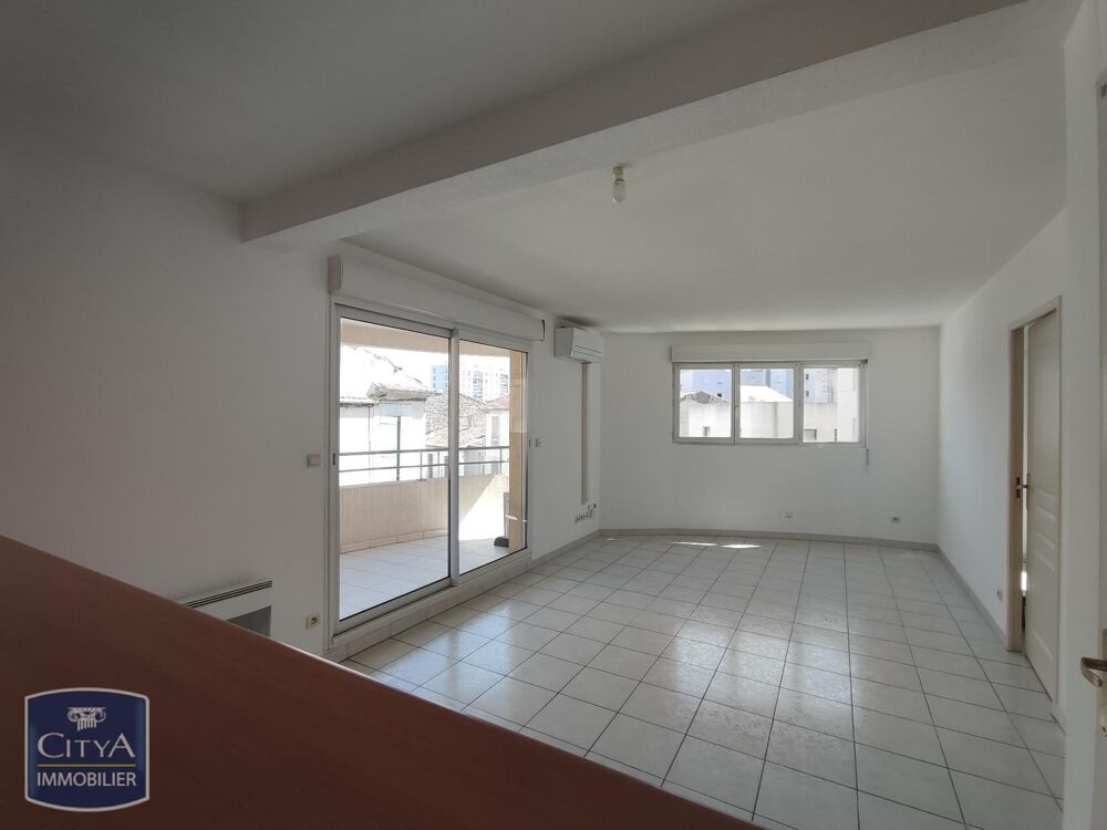 location Appartement - 2 pièce(s) - 45 m² Nimes (30900)