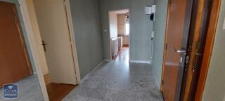  Appartement à louer 2 pièces 63 m²