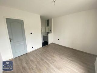  Appartement à louer 2 pièces 38 m²