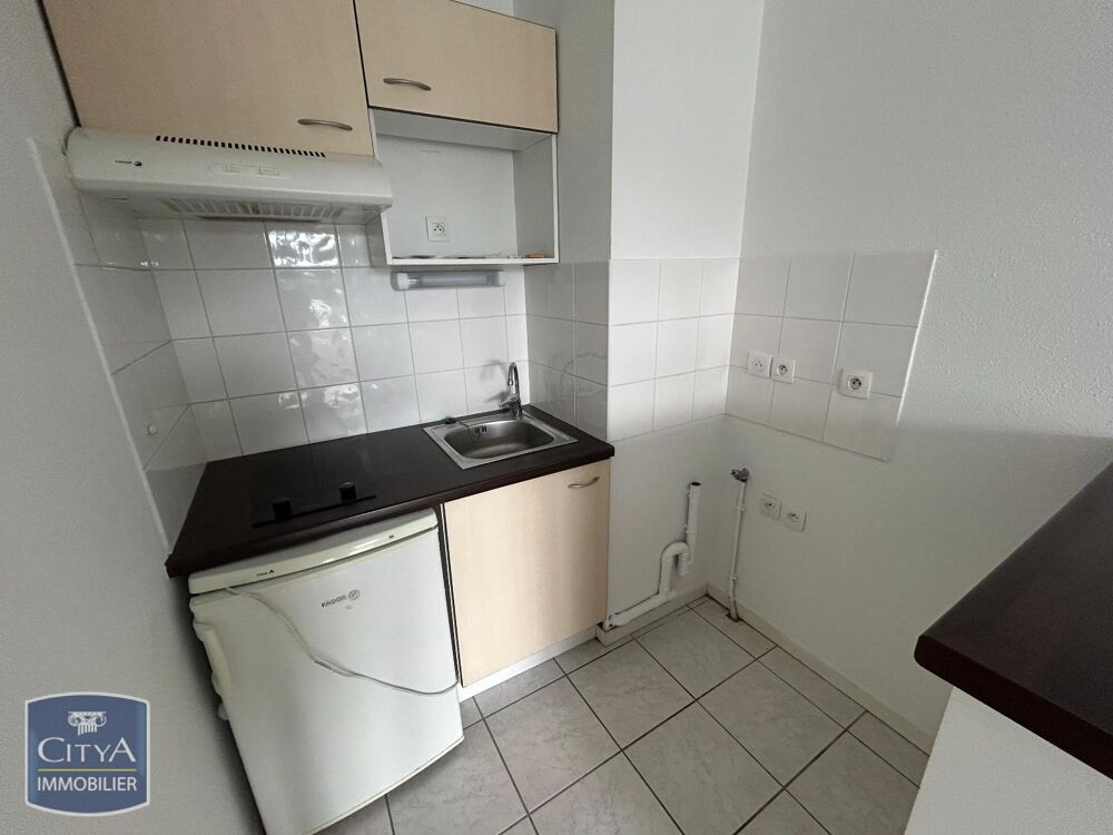 location Appartement - 2 pièce(s) - 33 m² Billère (64140)