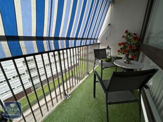  Appartement à louer 4 pièces 82 m²
