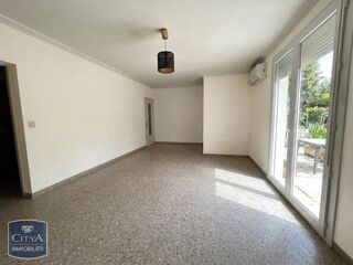  Villa à louer 5 pièces 86 m²