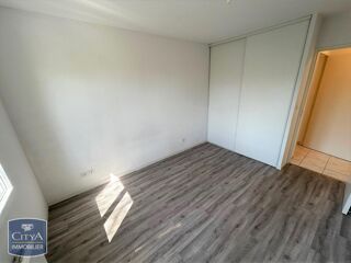  Appartement à louer 3 pièces 55 m²