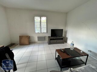  Appartement à louer 3 pièces 57 m²