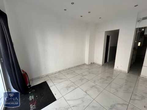   Location / Local Commercial - 32 m² 