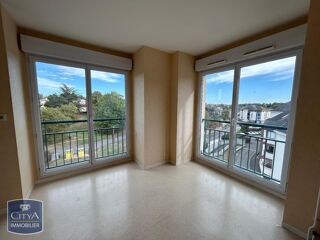  Appartement à louer 2 pièces 37 m²