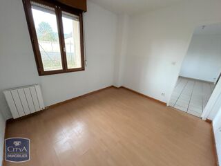  Appartement à louer 4 pièces 61 m²