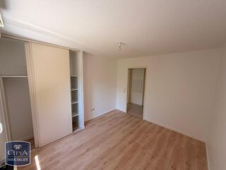  Appartement à louer 2 pièces 45 m²