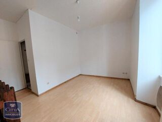  Appartement à louer 2 pièces 32 m²