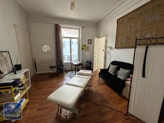  Appartement à louer 3 pièces 85 m²