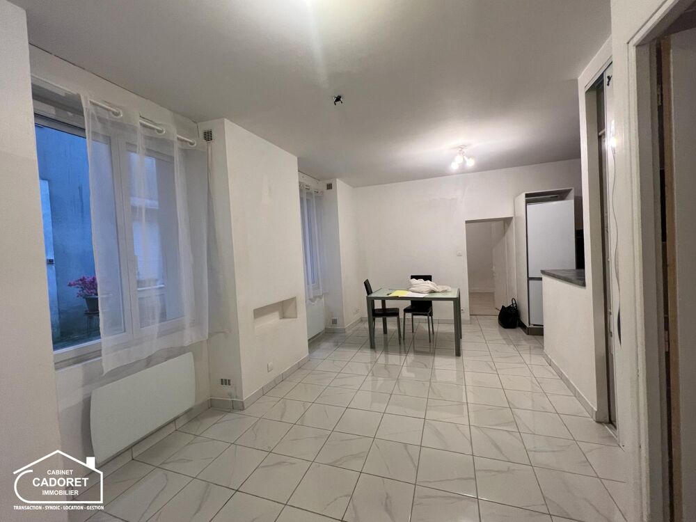Appartement T2 RDC 44m² avec locataire en place IDEAL IN....