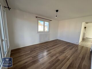  Appartement à louer 3 pièces 73 m²
